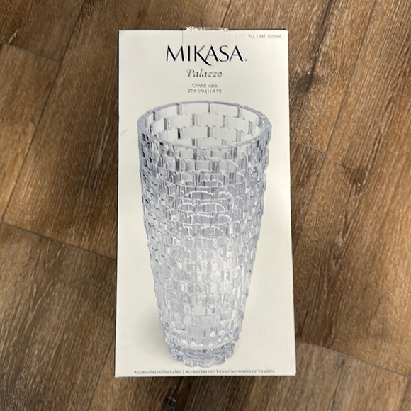 MIKASA Palazzo 11.6 inch Crystal Vase - Picture 4 of 4